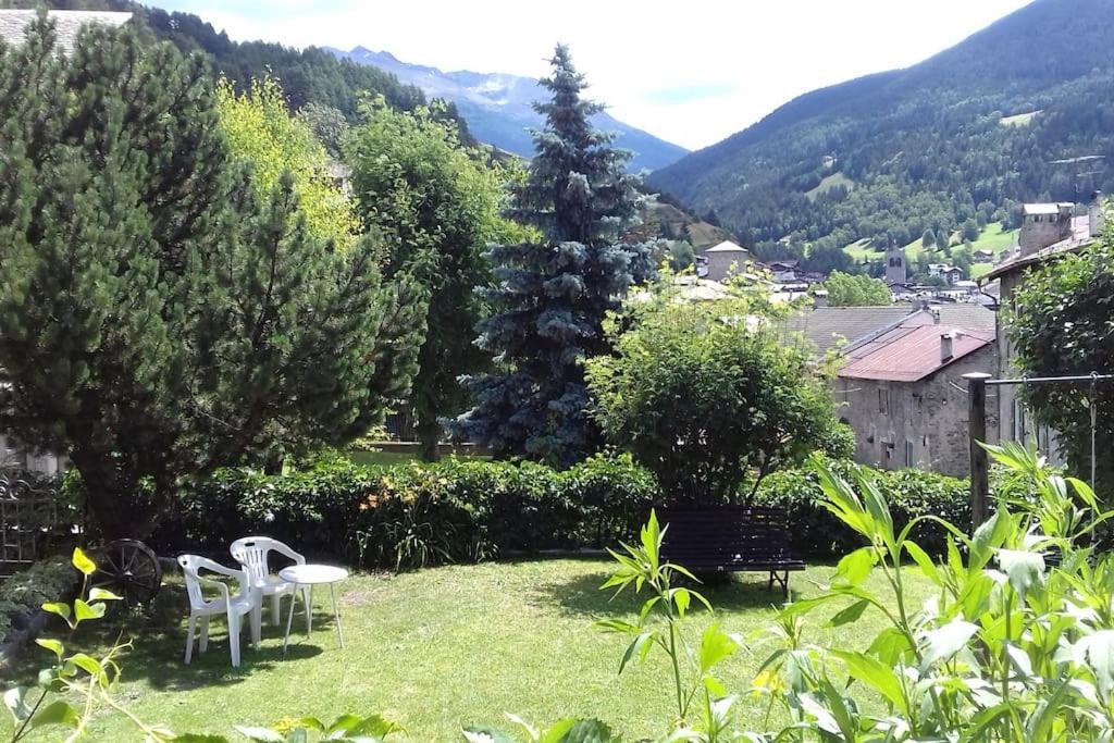 Appartamenti Via Monte Braulio 19 Бормио Екстериор снимка