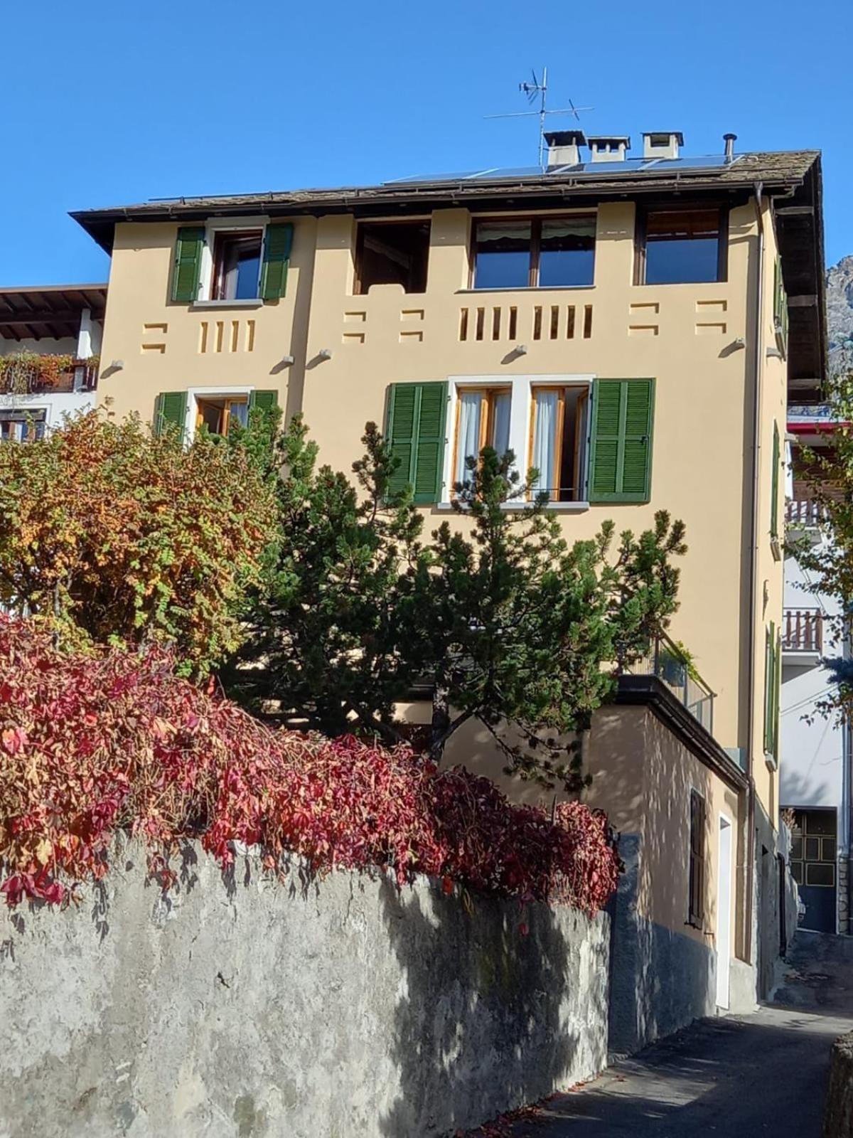 Appartamenti Via Monte Braulio 19 Бормио Екстериор снимка