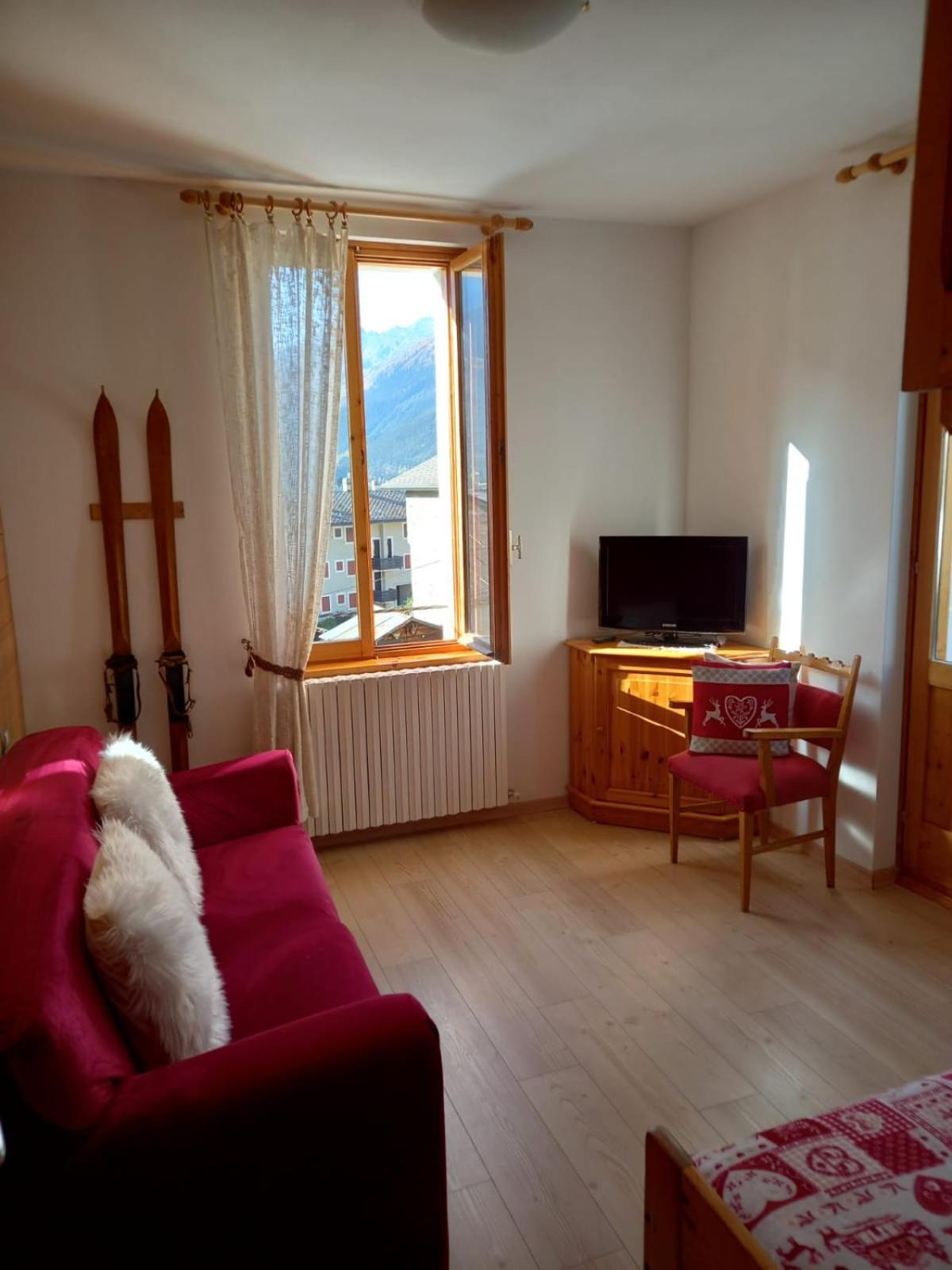 Appartamenti Via Monte Braulio 19 Бормио Екстериор снимка