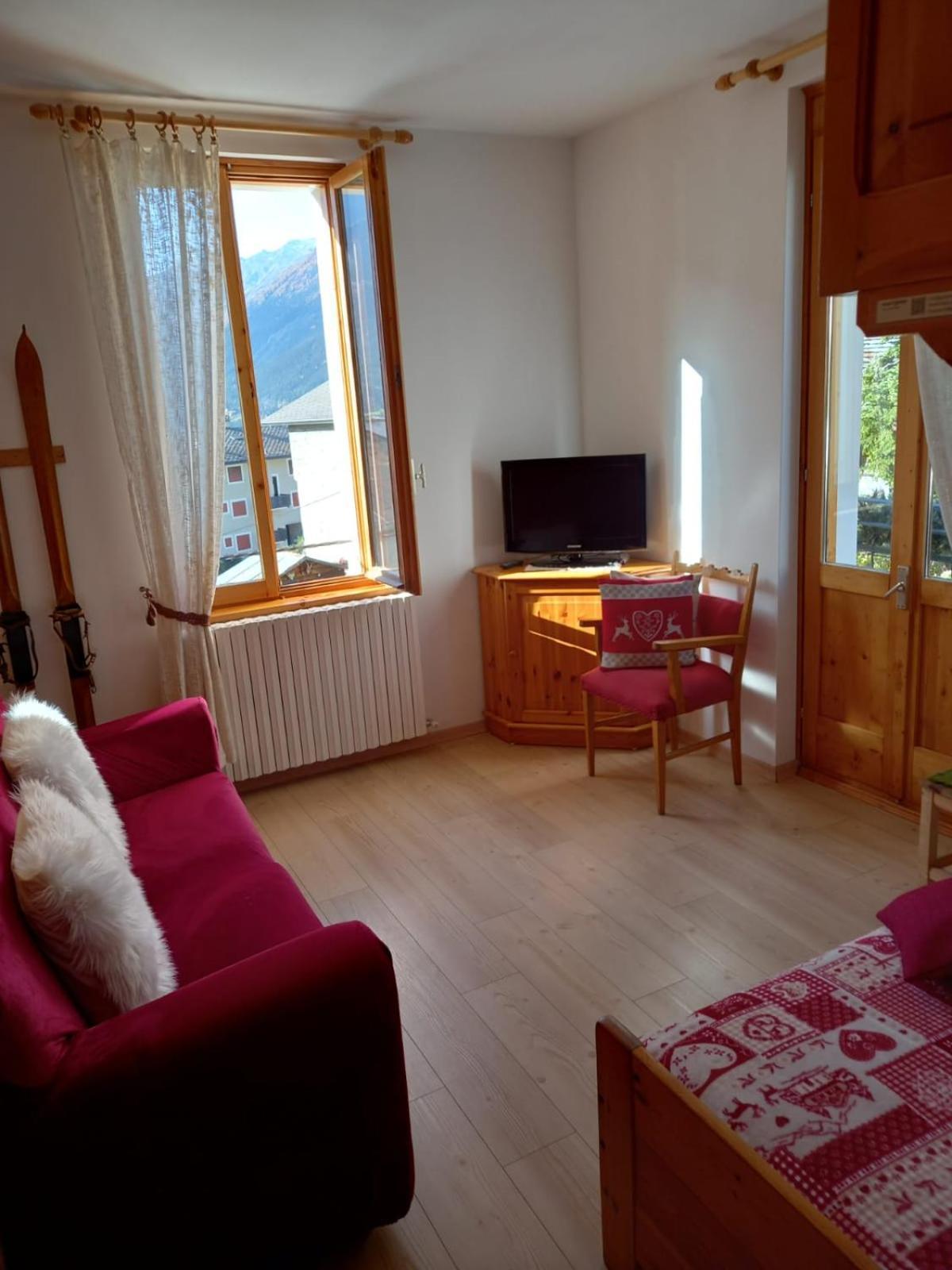 Appartamenti Via Monte Braulio 19 Бормио Екстериор снимка